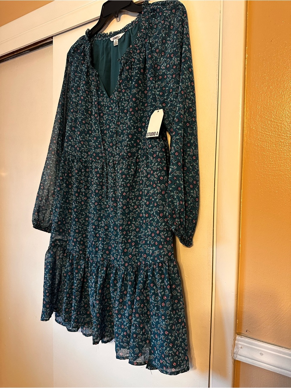 Studio Teal Floral Midi Dress - Picture 2 of 7